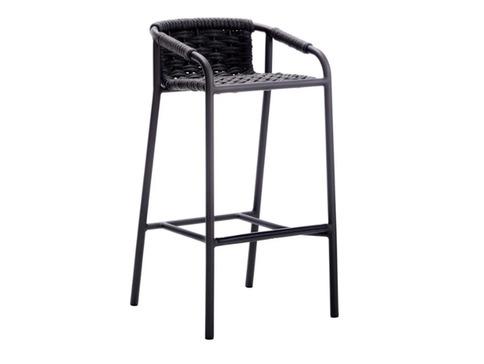 garden-stool-roberti-rattan-376007-rel5a7f1541.jpg