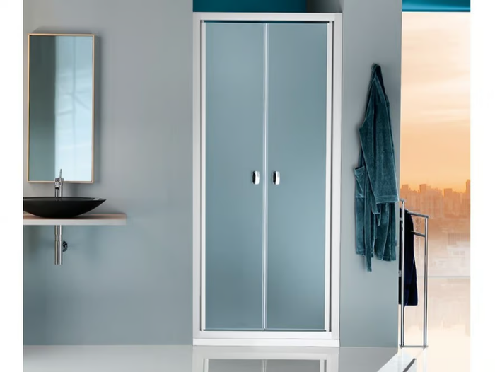 EUROPA - Niche shower cabin with pivot door _ Samo