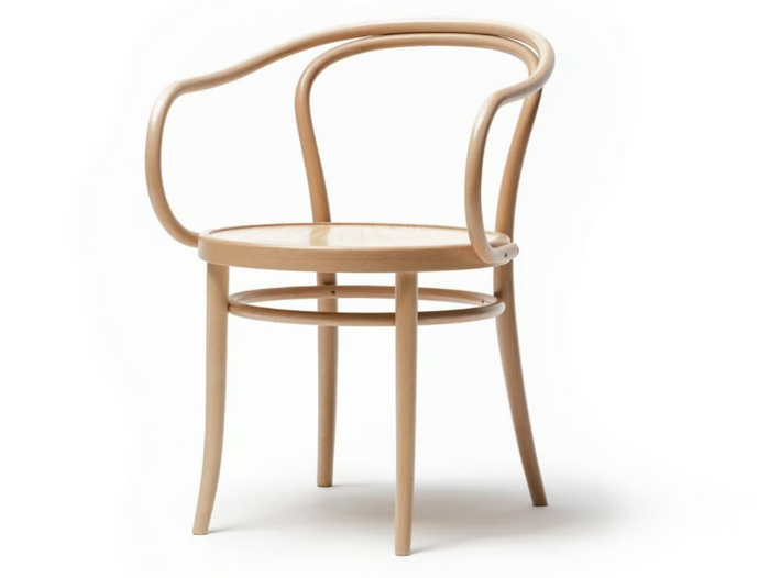 N° 30 - Wooden chair _ TON