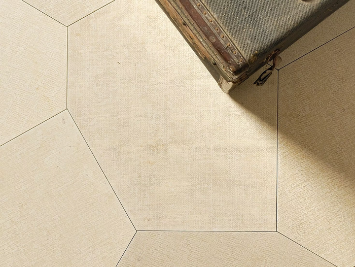 sacco-poligono6-beige-tws-tipical-world-stone-292024-rel28cc8c5f.jpg