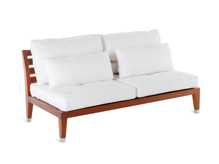 C-EST-LA-VIE-Garden-sofa-Unopiù-439913-rel1e64b30c.jpg