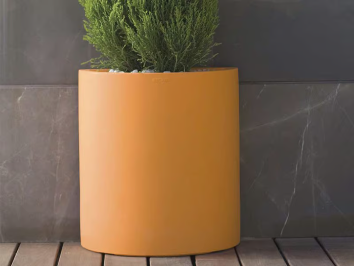 MEDIO CILINDRO - Polyethylene garden vase _ VONDOM