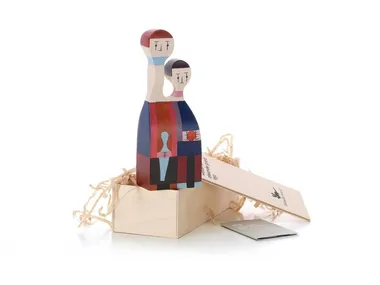 h_wooden-dolls-vitra-278147-relf5ce3f05.jpg