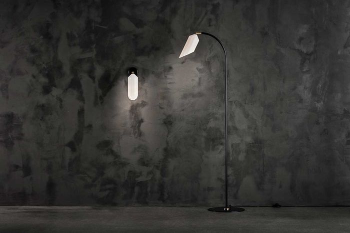 leklint292-392_pliverre_wall-floor_lamp_lifestyle2_5ecbd704-ab34-4a60-9444-40eae83eb445.jpg