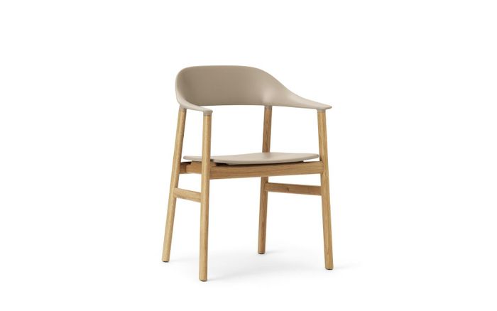 Herit-Armchair-Oak1.png