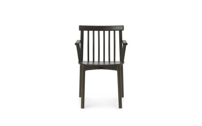 Pind-Armchair2.png