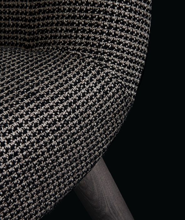 Poliform_poltrone_MAD_CHAIR_04B_2022_tec_834x989px.jpg