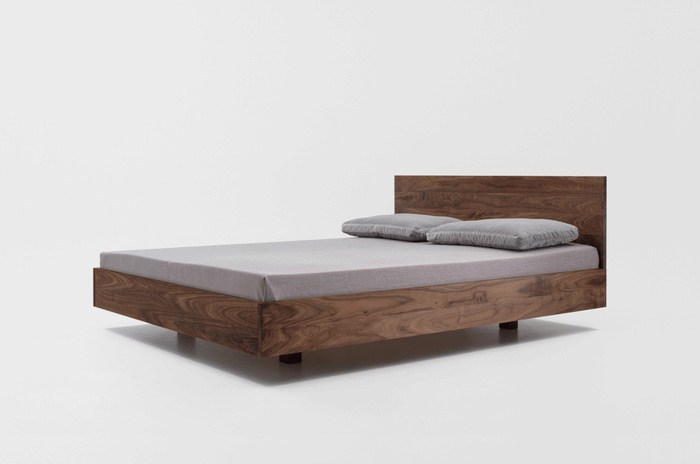 zeitraummoebel-bett-simplehi-massivholz-12-920x610.png