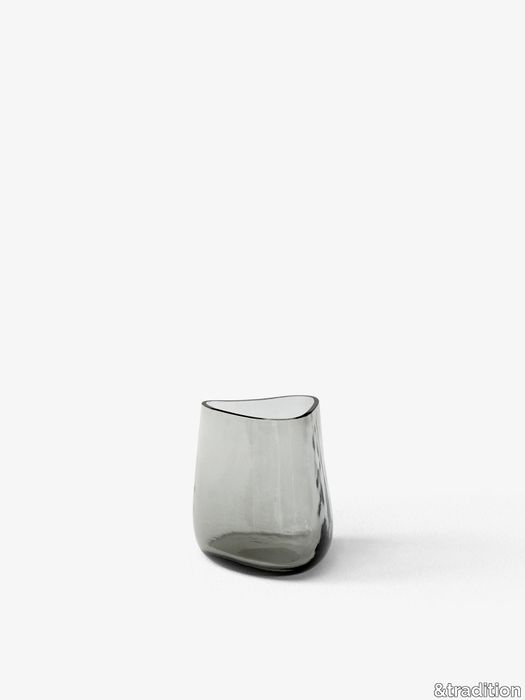 Collect-_-Crafted-Glass-Vase-SC66.jpg