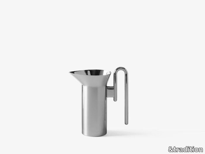 Momento-Jug-JH38_Polished-Steel.jpg