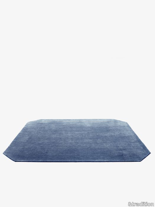 Moor_Rug_AP8-Grey-Thunder.jpg