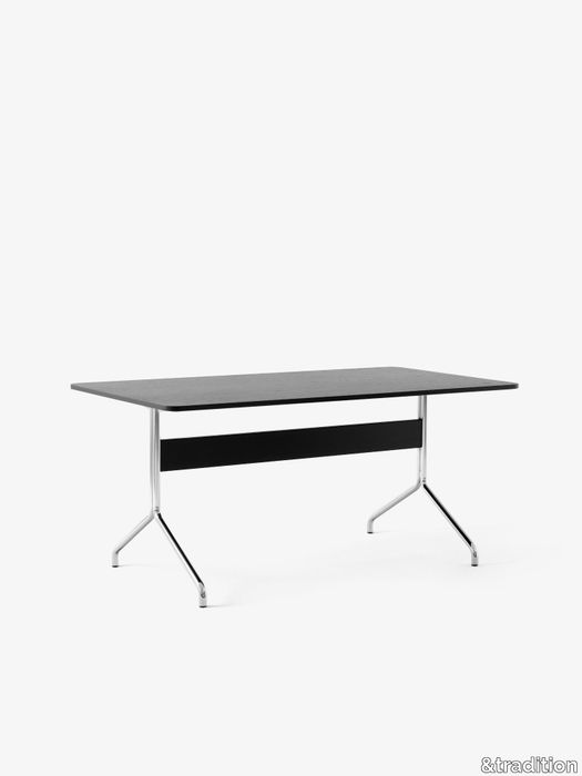 Pavilion-AV18_Black-Lacquered-Oak-w.-Chrome.jpg