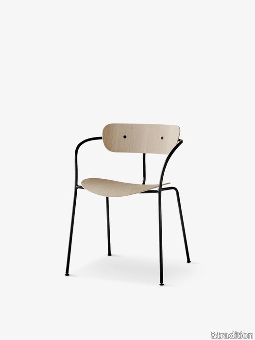 Pavilion-AV2_oak_black_side.jpg