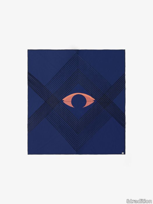 The_Eye_AP9_blue_midnight.jpg