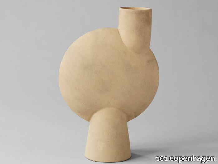 SPHERE-VASE-BUBL-BIG-101-Copenhagen-434878-relb93cf21f.jpg