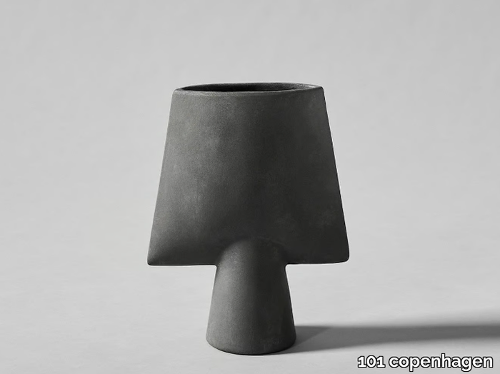 SPHERE-VASE-SQUARE-MINI-101-Copenhagen-361549-rel874860a1.jpg