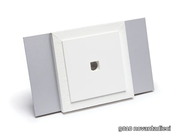 91-novantadieci_MINILED-QUADRO_649441f2T.jpeg