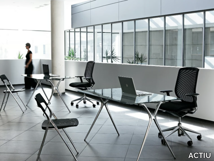 PLEK-Folding-table-ACTIU-52617-rel71049b69.jpg