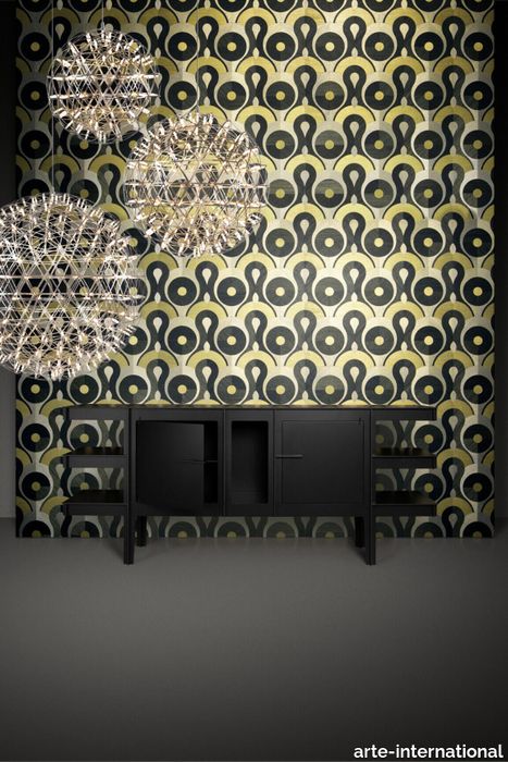 MoooiWallcoveringMementoMoooi_QueenCobra_MO4012_Roomshot_Web_LR-medium-two-thirds.jpg