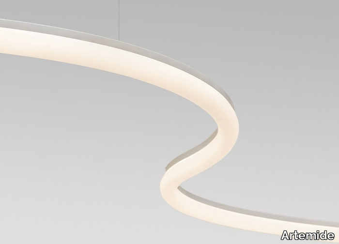 LA-LINEA-Artemide-387455-rel3f879430.jpg