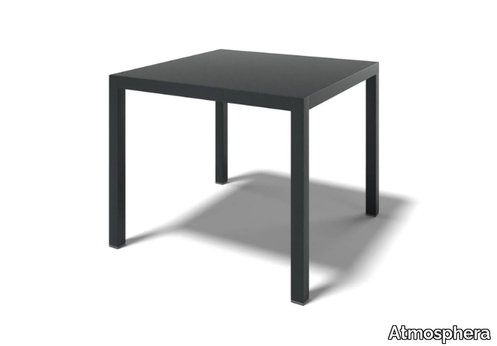 FLAIR - Lacquered square garden table _ Atmosphera