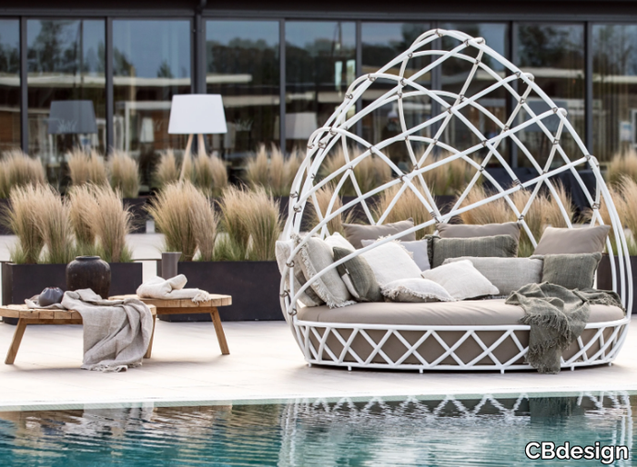 CHESLER-Garden-bed-cbdesign-534506-rel59d2b831.jpg