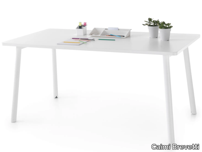 NEWTON - Rectangular melamine and powder coated steel writing desk _ Caimi Brevetti