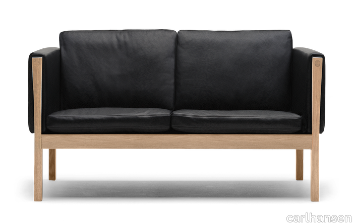 CH162 Sofa