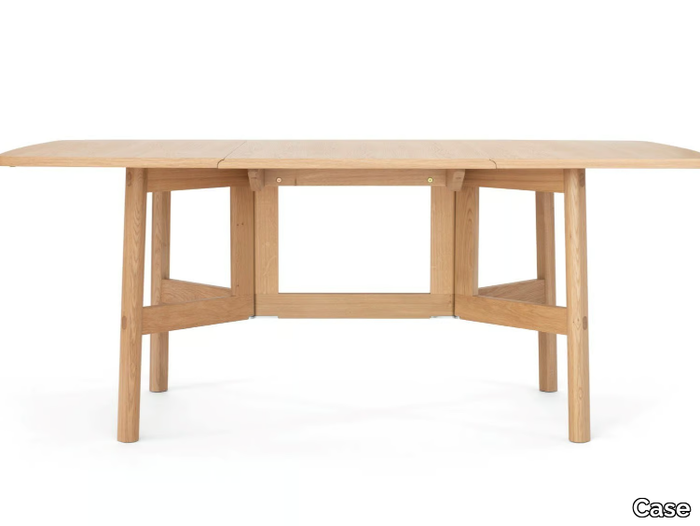 marlow-oak-table-case-furniture-641571-rel6d9b574b.jpg