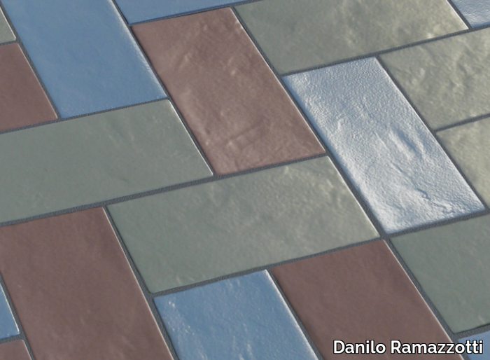 MAKEUP - Faïence wall tiles _ Danilo Ramazzotti