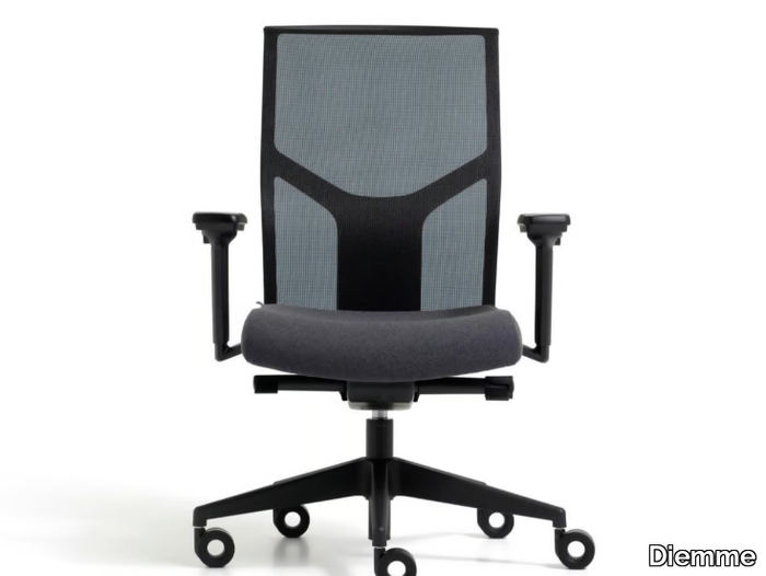 FIT - Mesh office chair with armrests with 5-Spoke base _ Diemme