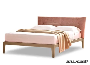 h_PIGALLE-ESTEL-GROUP-144659-rel75d847dd.jpg