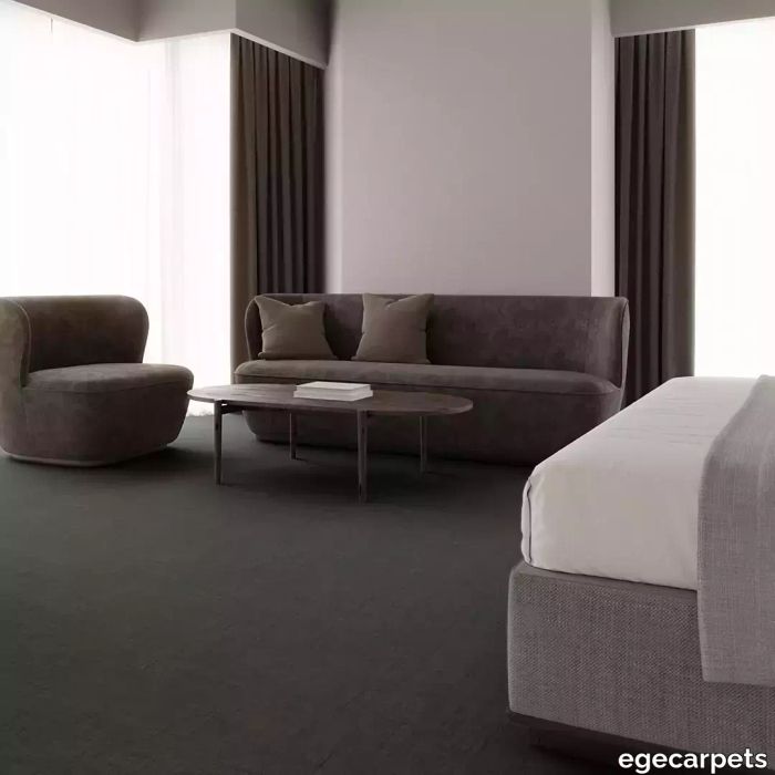 12-084133548.webp