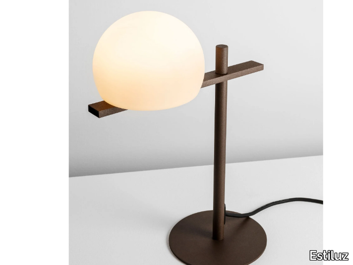 CIRC - LED polyethylene table lamp _ Estiluz