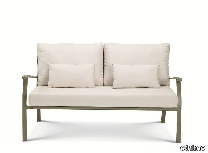 ELISIR-Garden-sofa-Ethimo-118237-rel1718fa13.jpg