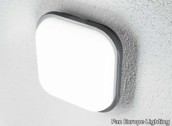 EVER - LED polycarbonate Outdoor wall Lamp _ Fan Europe Lighting