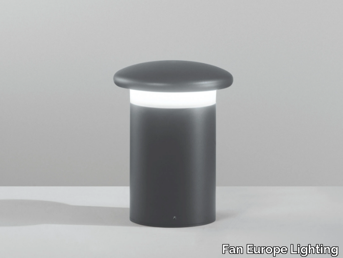 BITT-Fan-Europe-Lighting-642437-rel34d7e333.jpg