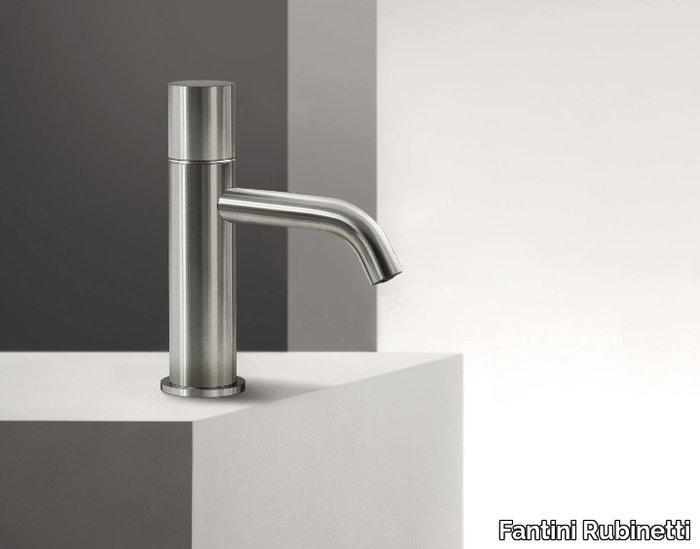 nostromo-e903-washbasin-mixer-fantini-rubinetti-542101-rel78c058b.jpg