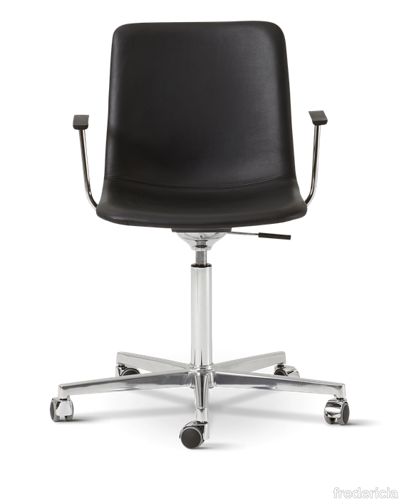 Pato Executive Office