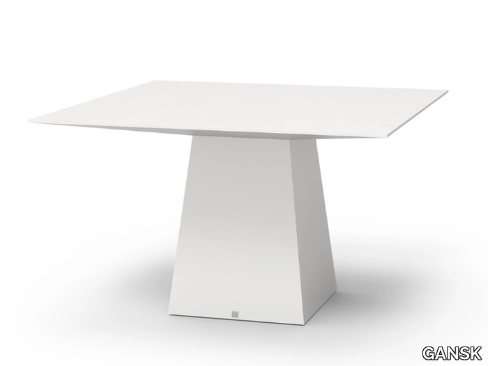 QUADRA-Square-table-GANSK-460375-rele0102183.jpg