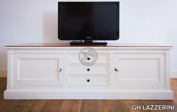 Mobile-TV-10-GH-LAZZERINI-445313-rel94502de6.jpg