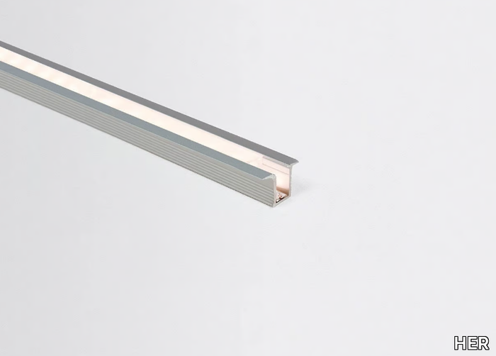 PF250 - Aluminium linear lighting profile for LED modules _ HER
