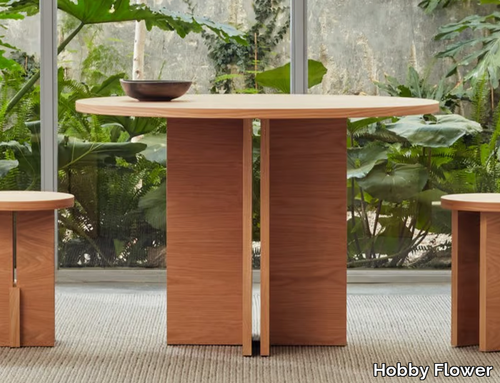 table-hobby-flower-581150-relfdab5392.jpg