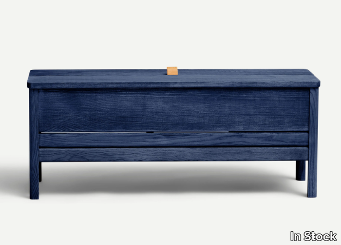 FORM & REFINE - A LINE 111 SPECIAL EDITION - Oak storage chest _ In Stock