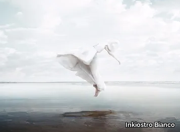 h_the-white-sky-inkiostro-bianco-224548-rel88a7bb65.jpg