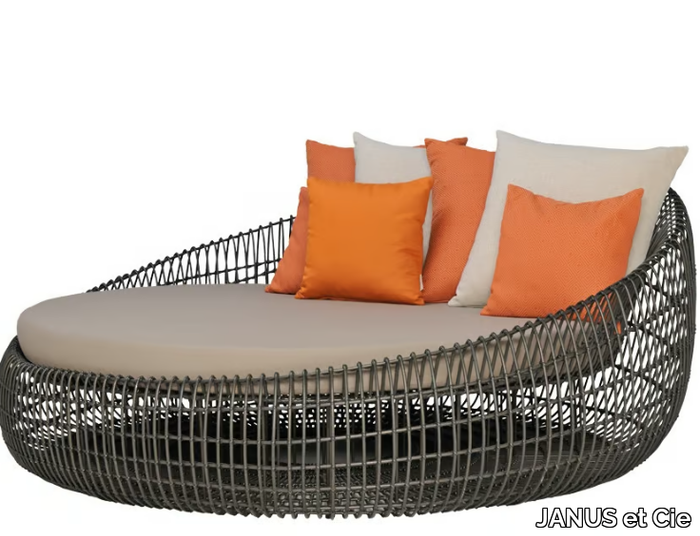 VINO-Garden-bed-JANUS-et-Cie-443828-rel647878d6.jpg