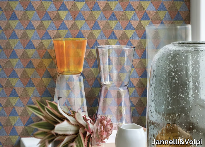 TRIANGLES-TROPICALES-Jannelli-Volpi-625986-relb2c31a42.jpg