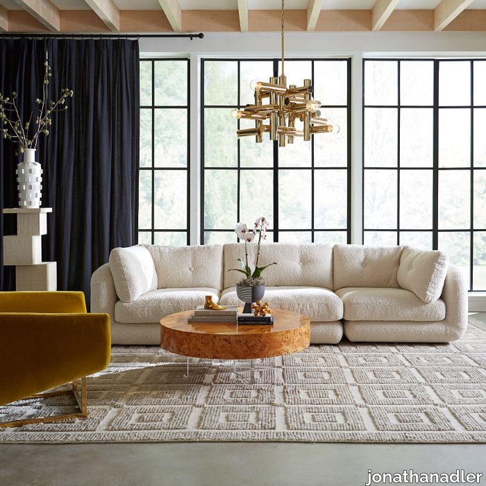 Pompidou_Modular_Sectional_V1_Building_the_Sofa_Fall23_03_50d56d71-ff3f-4940-990d-d6458c577474.jpg