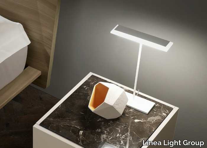 DUBLIGHT_TAB - LED table lamp _ Linea Light Group