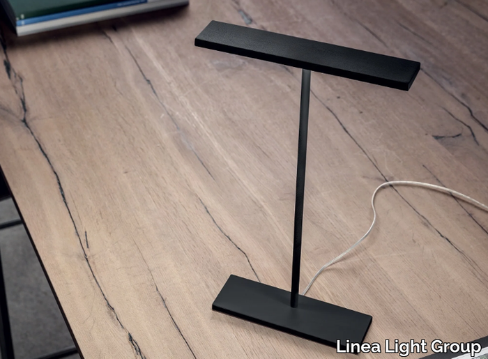 DUBLIGHT-C-TAB-Linea-Light-Group-314135-rel840aa2ba.jpg